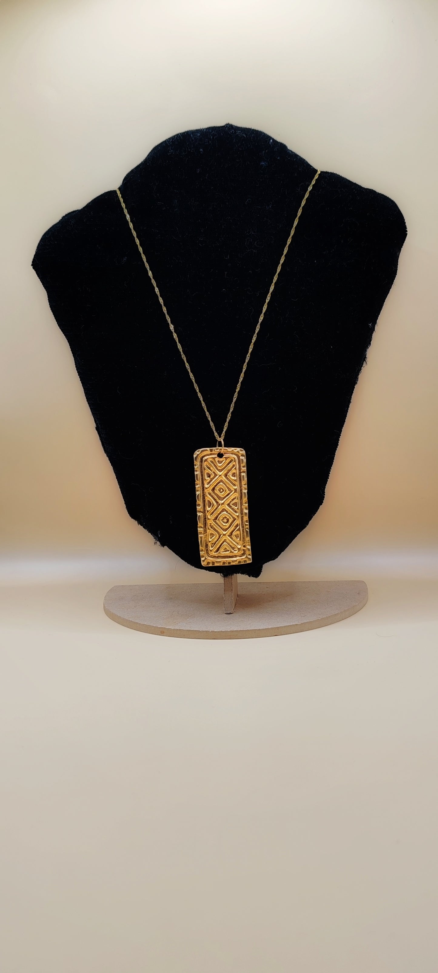 Collar geométrico - Chapa de Oro 14k