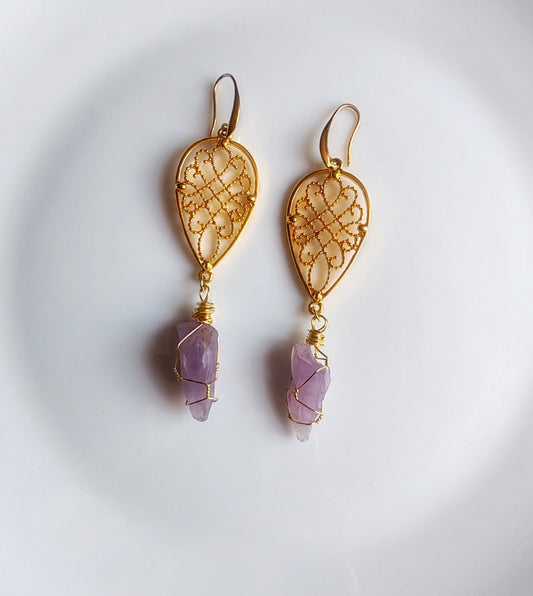 Aretes Amatista Filigrana Elegante – Chapa de Oro 14K