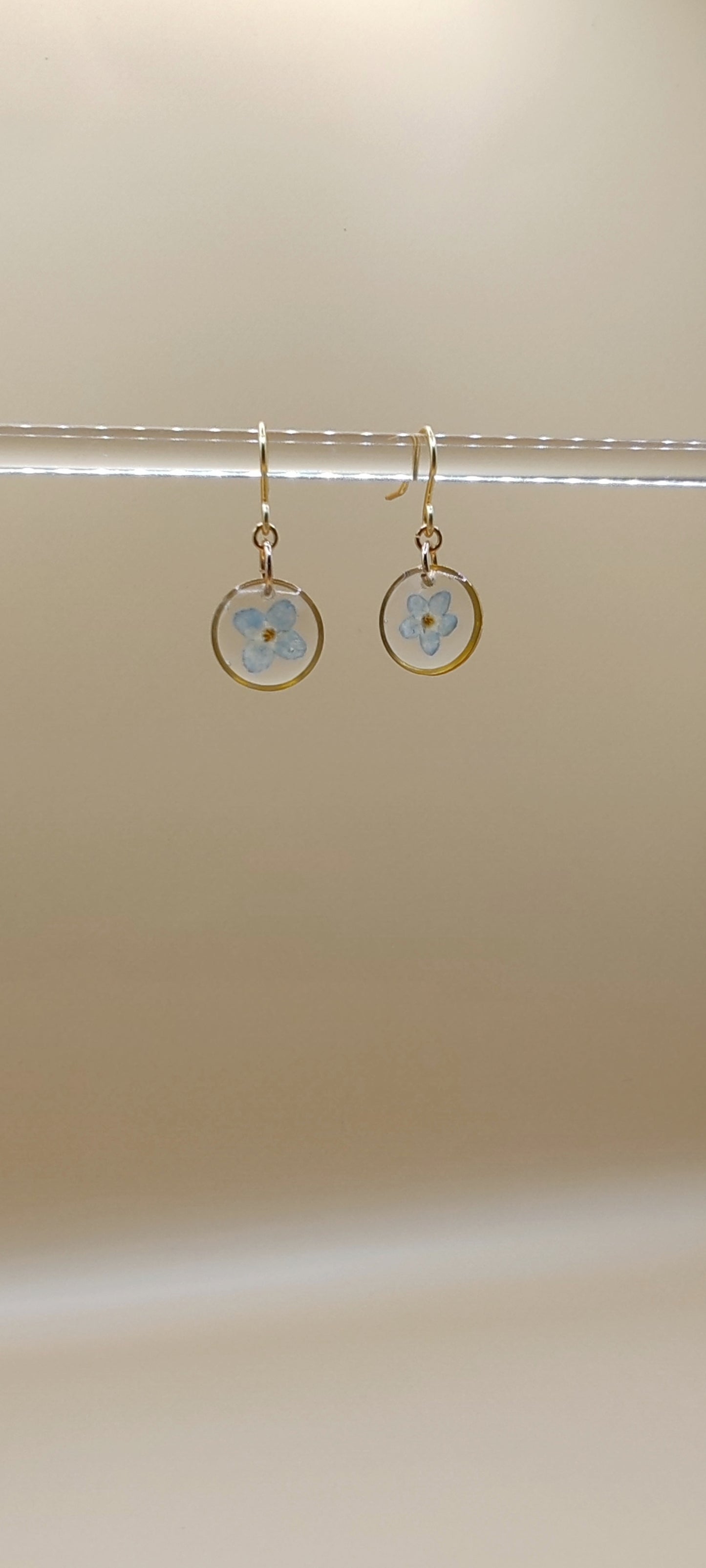Aretes Flor No Me Olvides Azul – Chapa de Oro