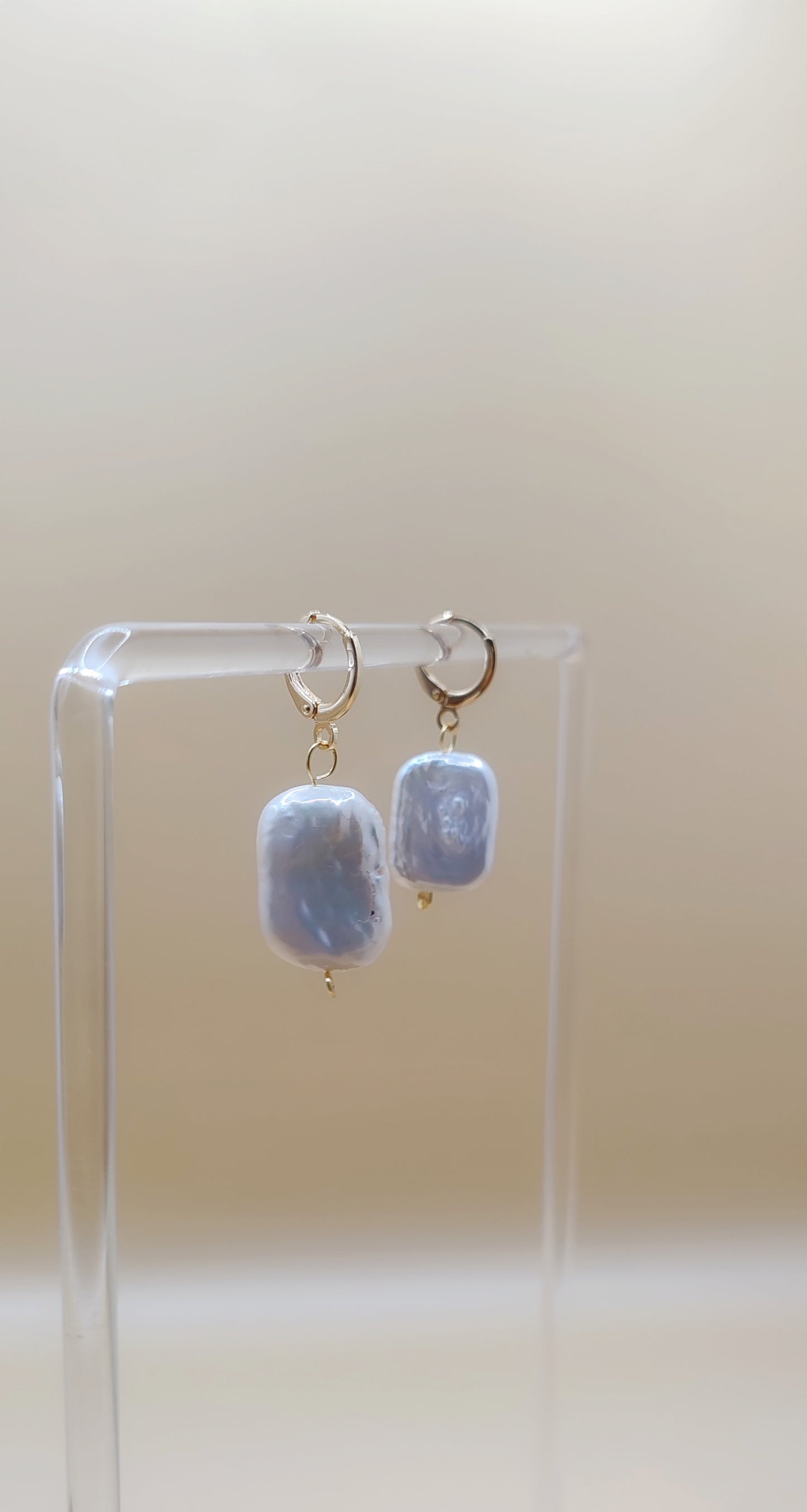 Aretes Perla  – Chapa de Oro 14K