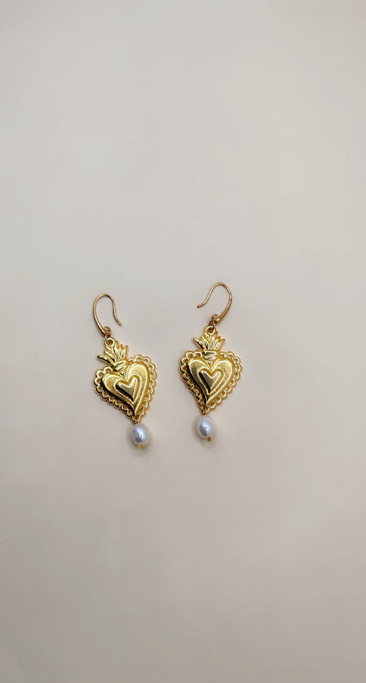 Aretes Milagro Corazón Tradicional – Chapa de Oro 14K
