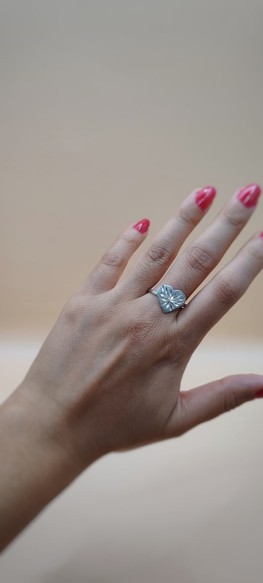Anillo Corazón de plata