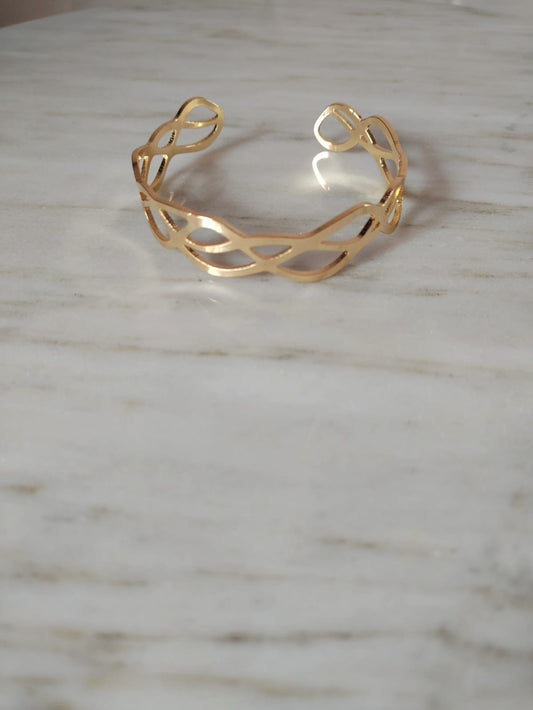 Brazalete Infinity Gold – Minimal Chic