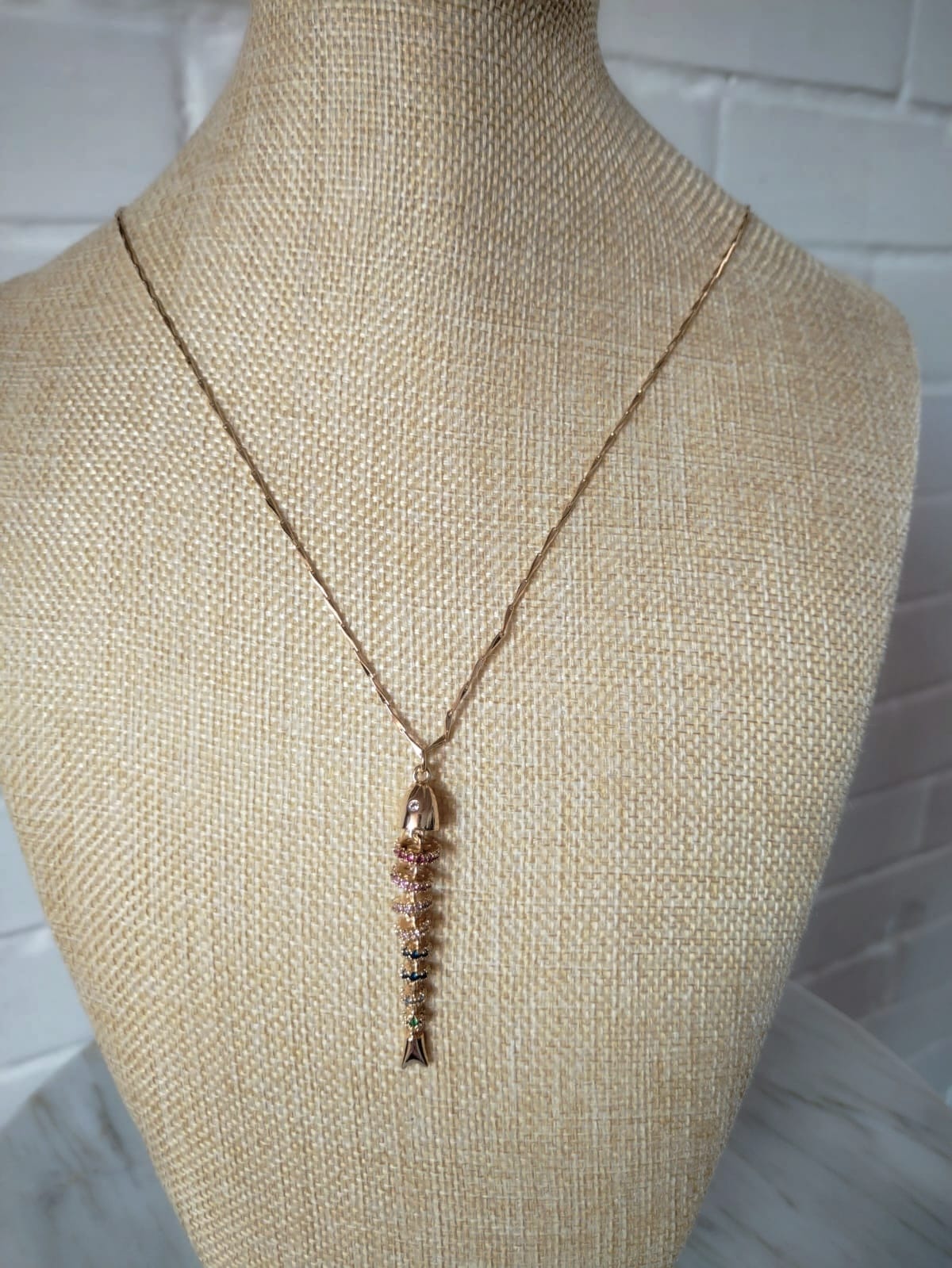 Collar Sirena Dorada – Pez de la Abundancia
