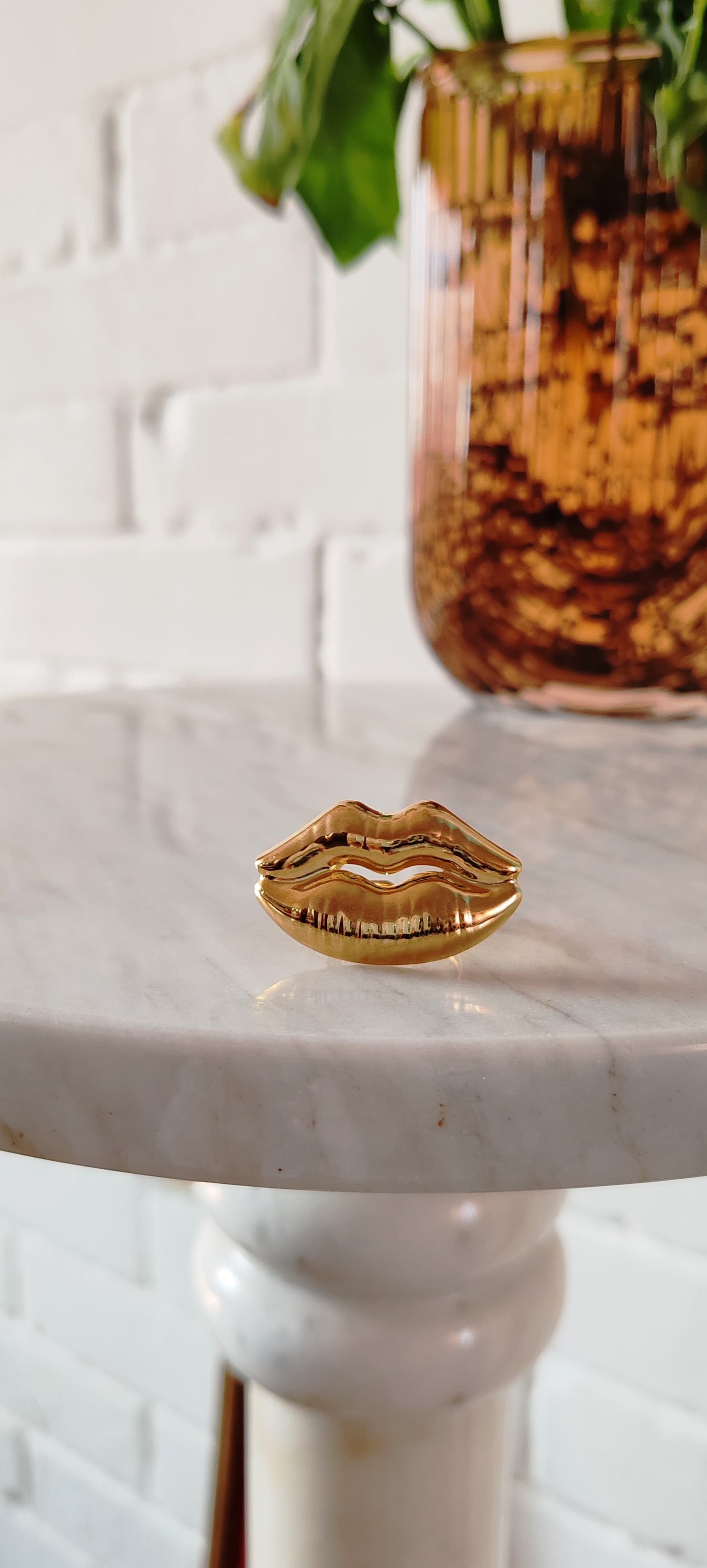Anillo Beso Dorado
