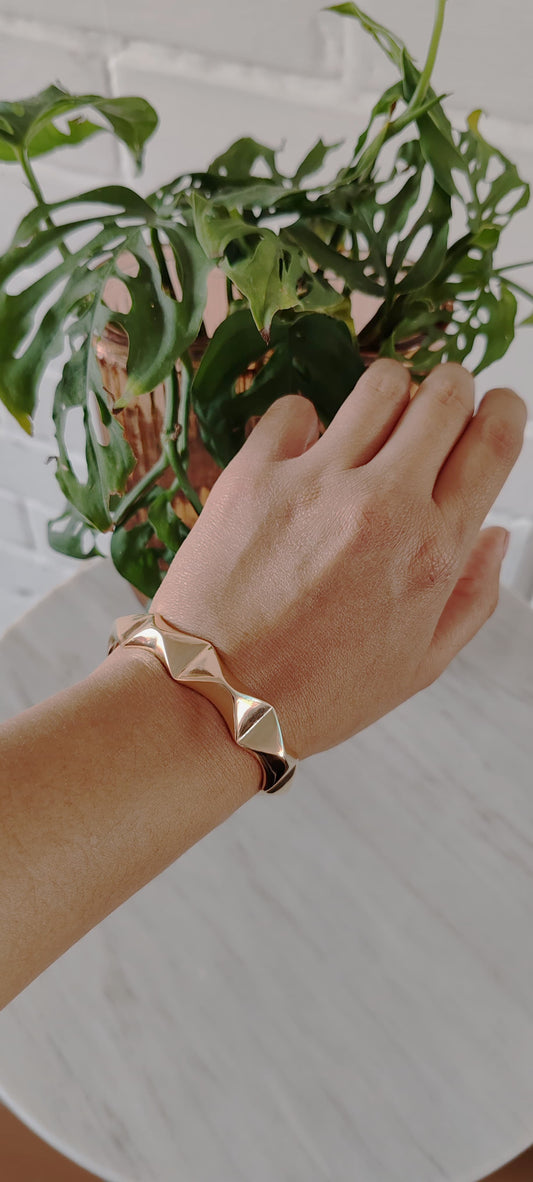 Brazalete Geométrico – Acero Inoxidable