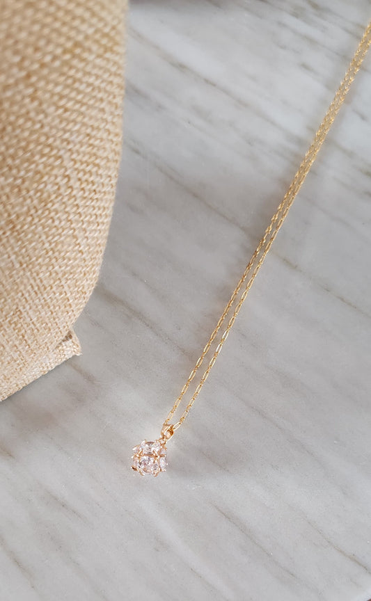 Collar Cubo de Zirconia – Chapa de Oro 14K