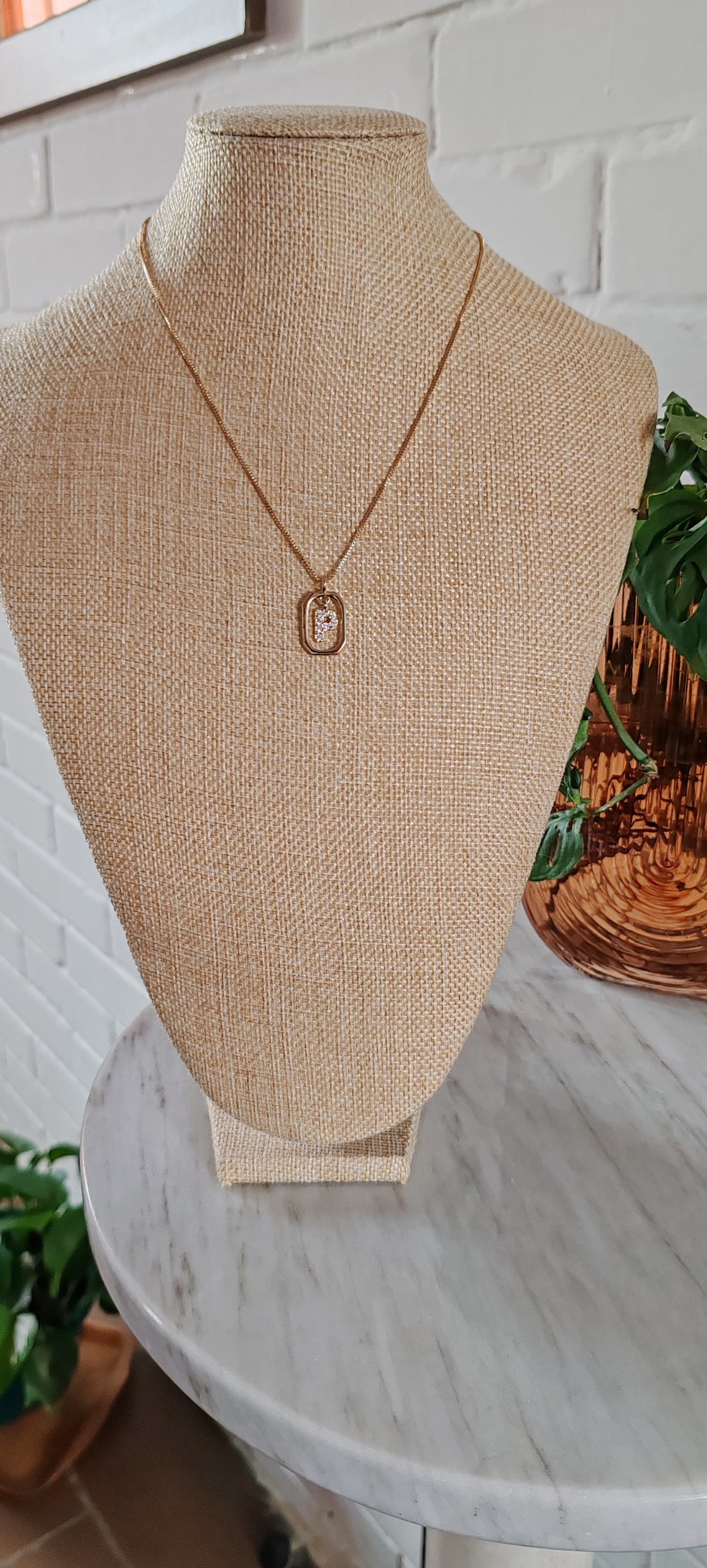 Collar Inicial Brillo Personal