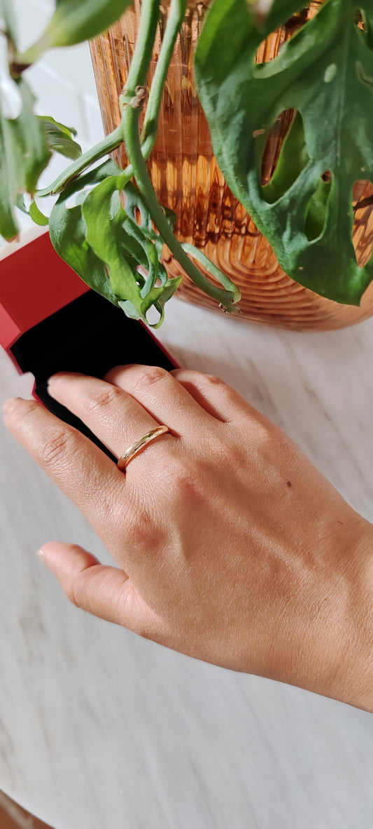 Anillo Clásico Dorado