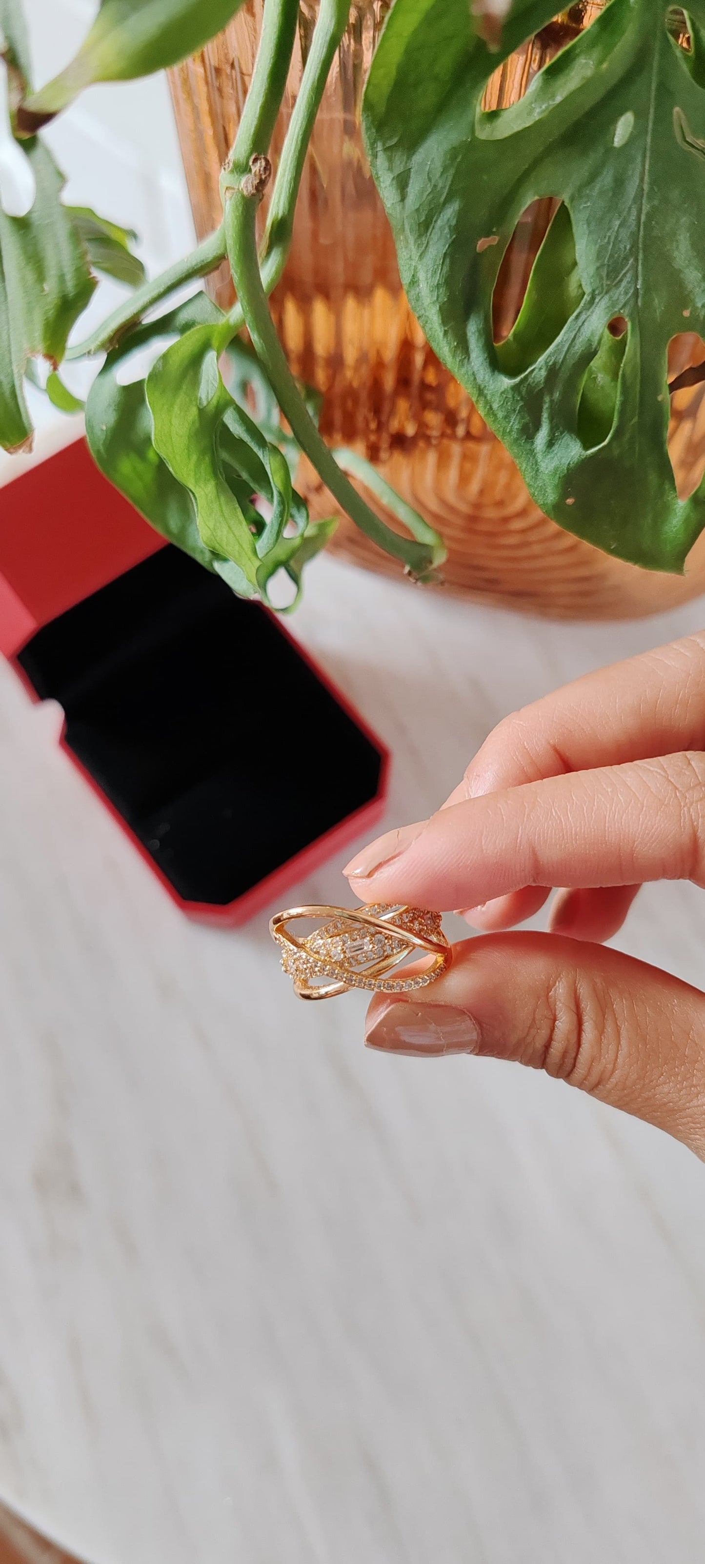 Anillo Multihilos con Zirconias